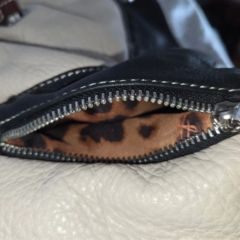 b. makowsky Large Multi Color Leather Hobo Bag in Beige, Black, Silver & Brown - Picture 14 of 14